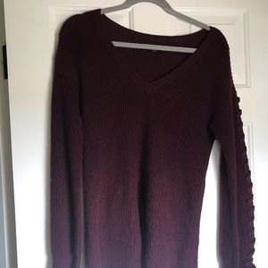American Eagle Maroon Sweater